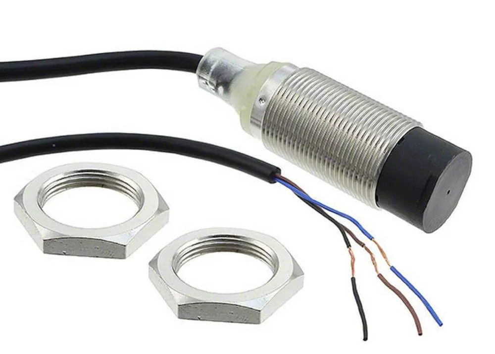 E2B-M18KN16-WP-C1 2M